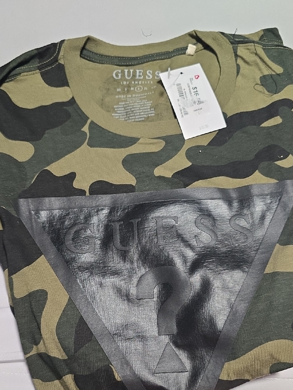 GUESS Camo Logo Tee - Olive Green & Black